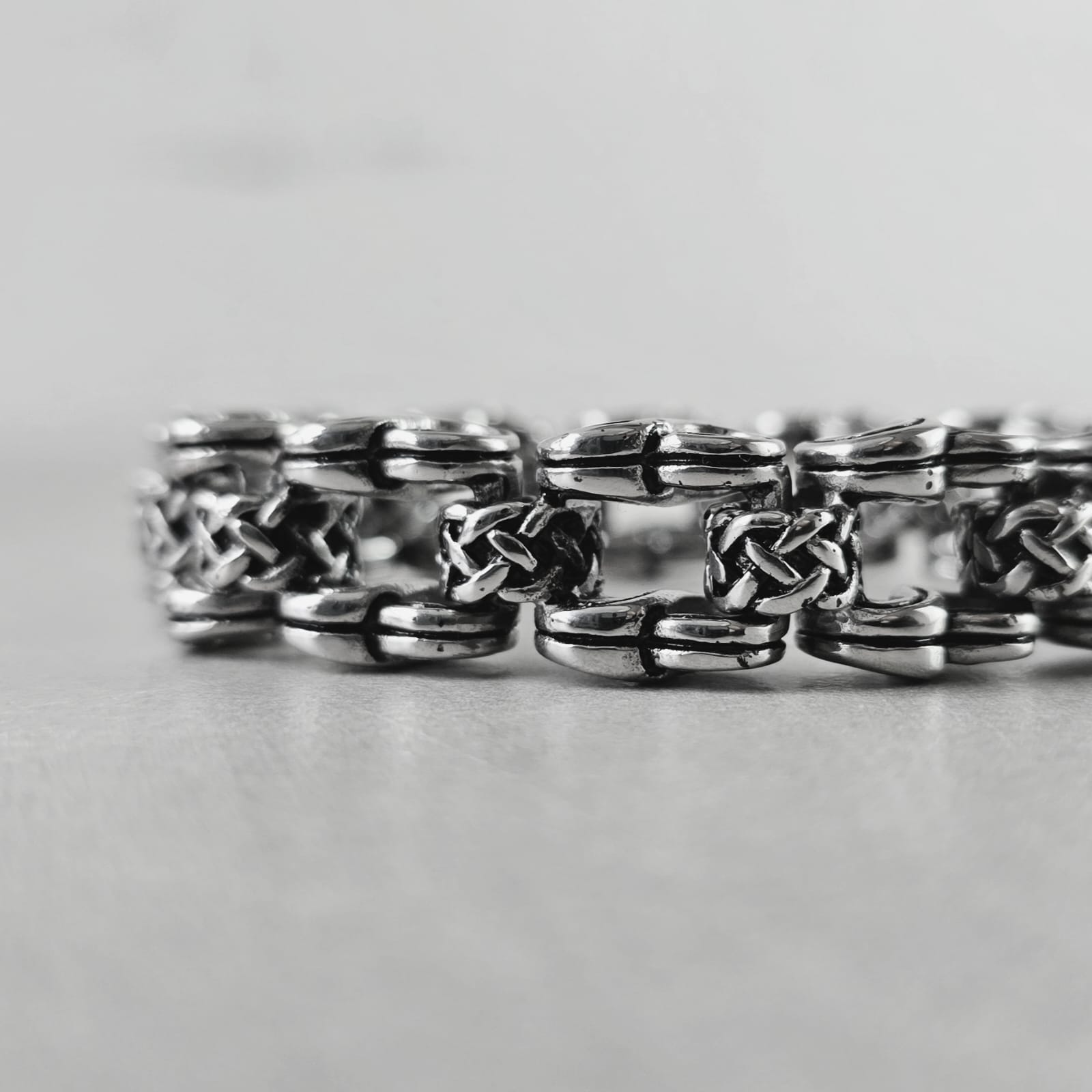 Eternal Brazalete