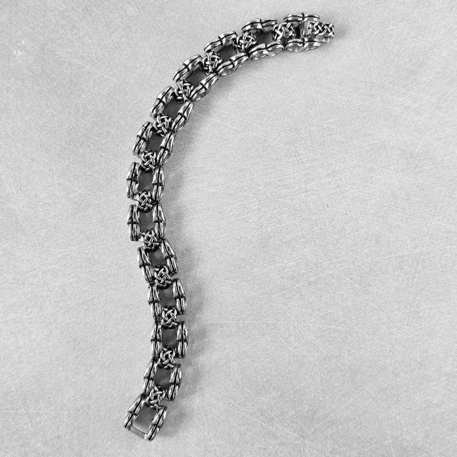 Eternal Brazalete