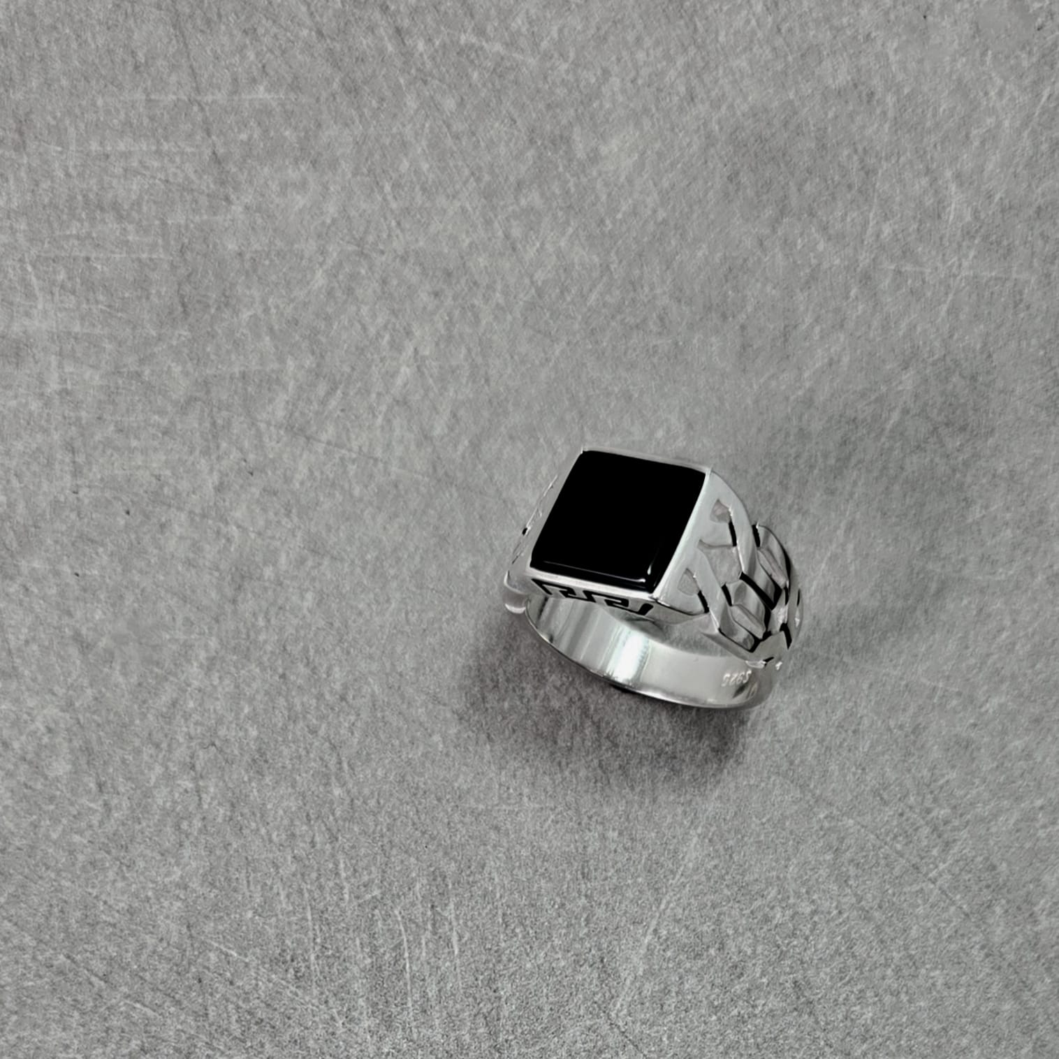 NIGHTFALL RING -PLATA 925-