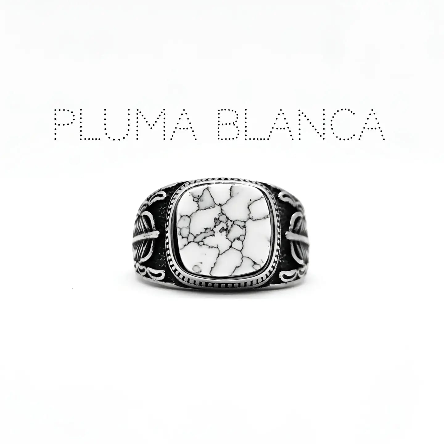 PLUMA BLANCA RING