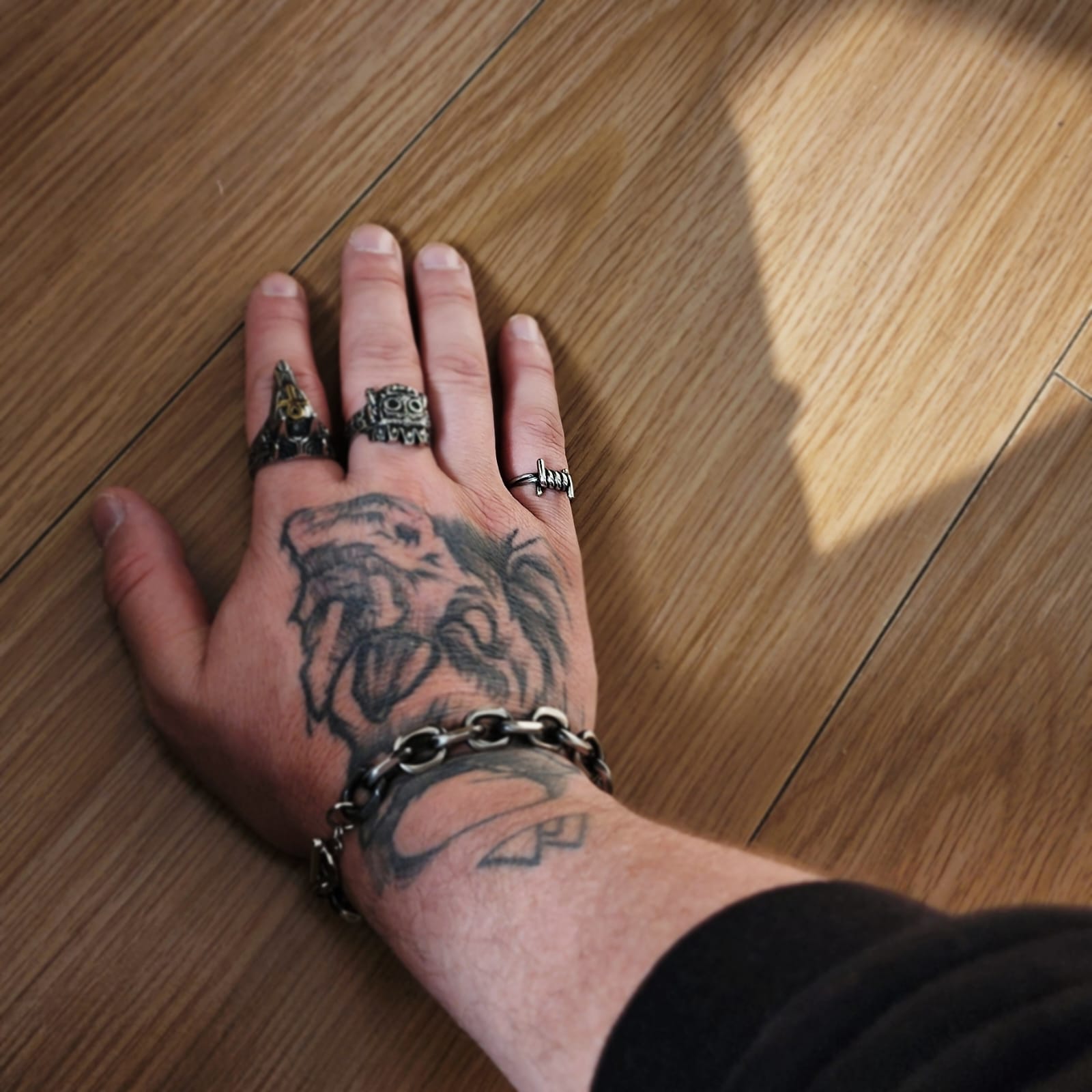 Rebel Ring