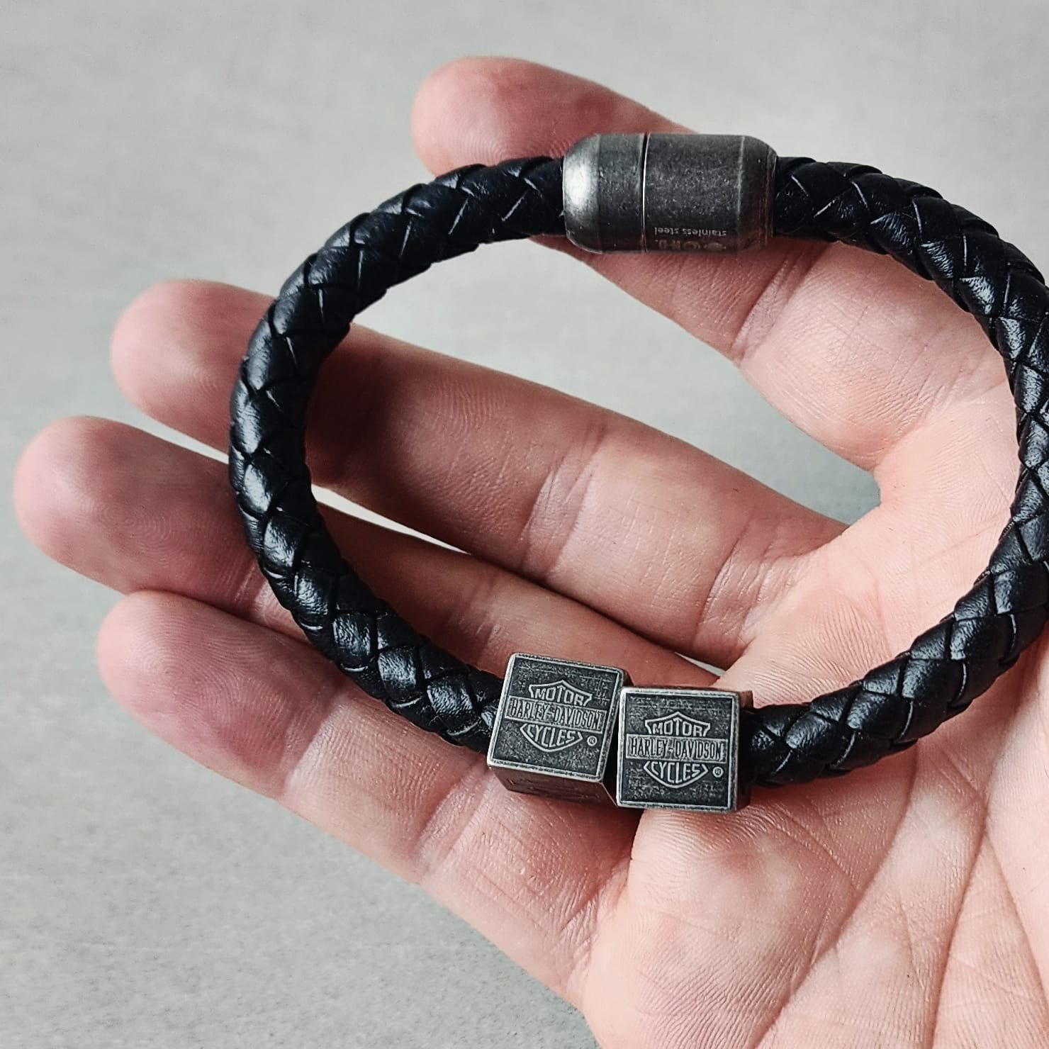 H-D Brazalete