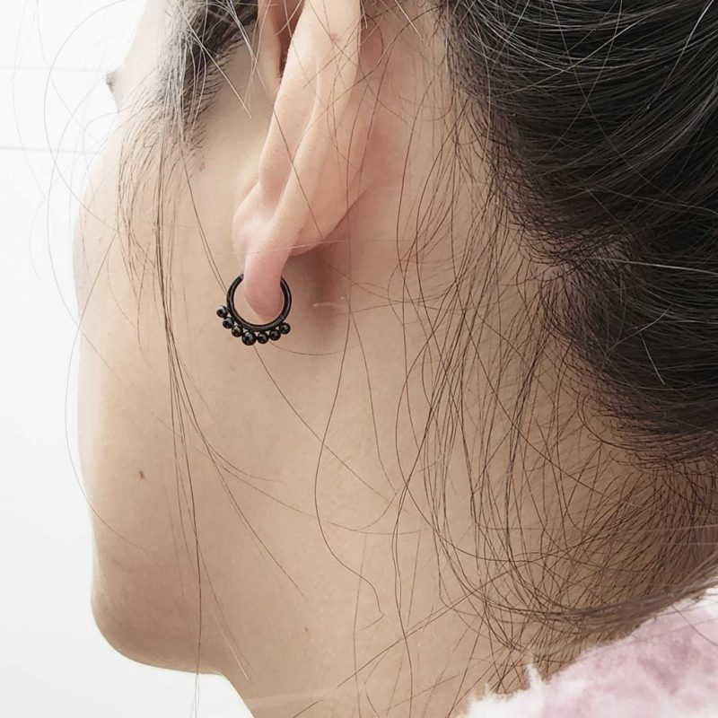 Drops 8 mm black candongas