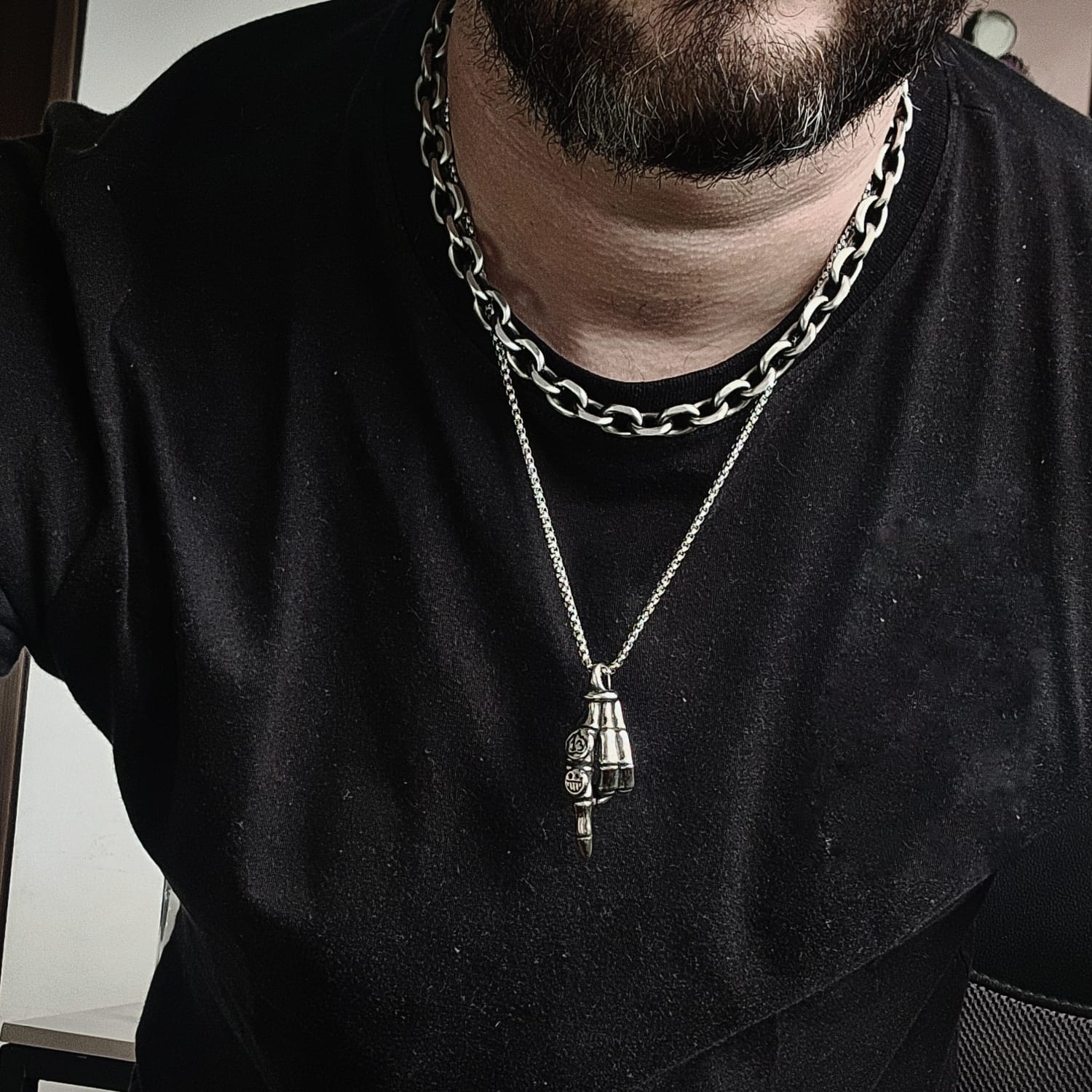 Obscenity Chain